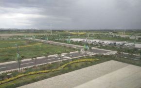 路橋一公司承建的烏蘭察布機場綠化、硬化工程
